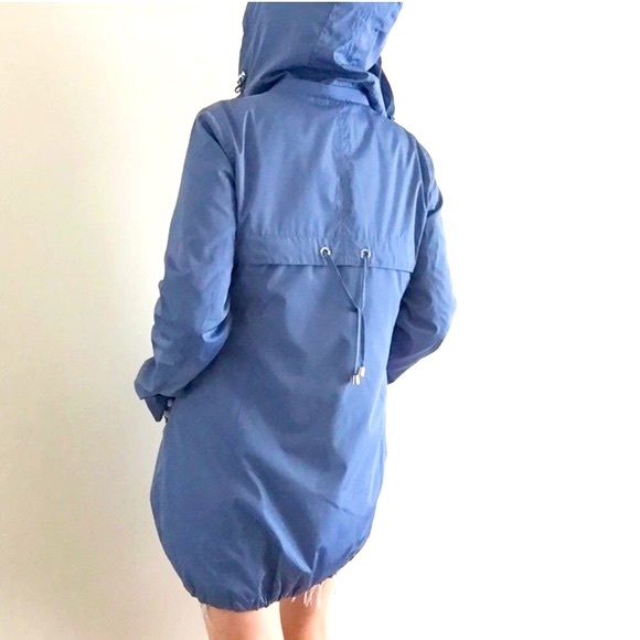 Via Spiga Babydoll Hooded Raincoat - Picture 6 of 11